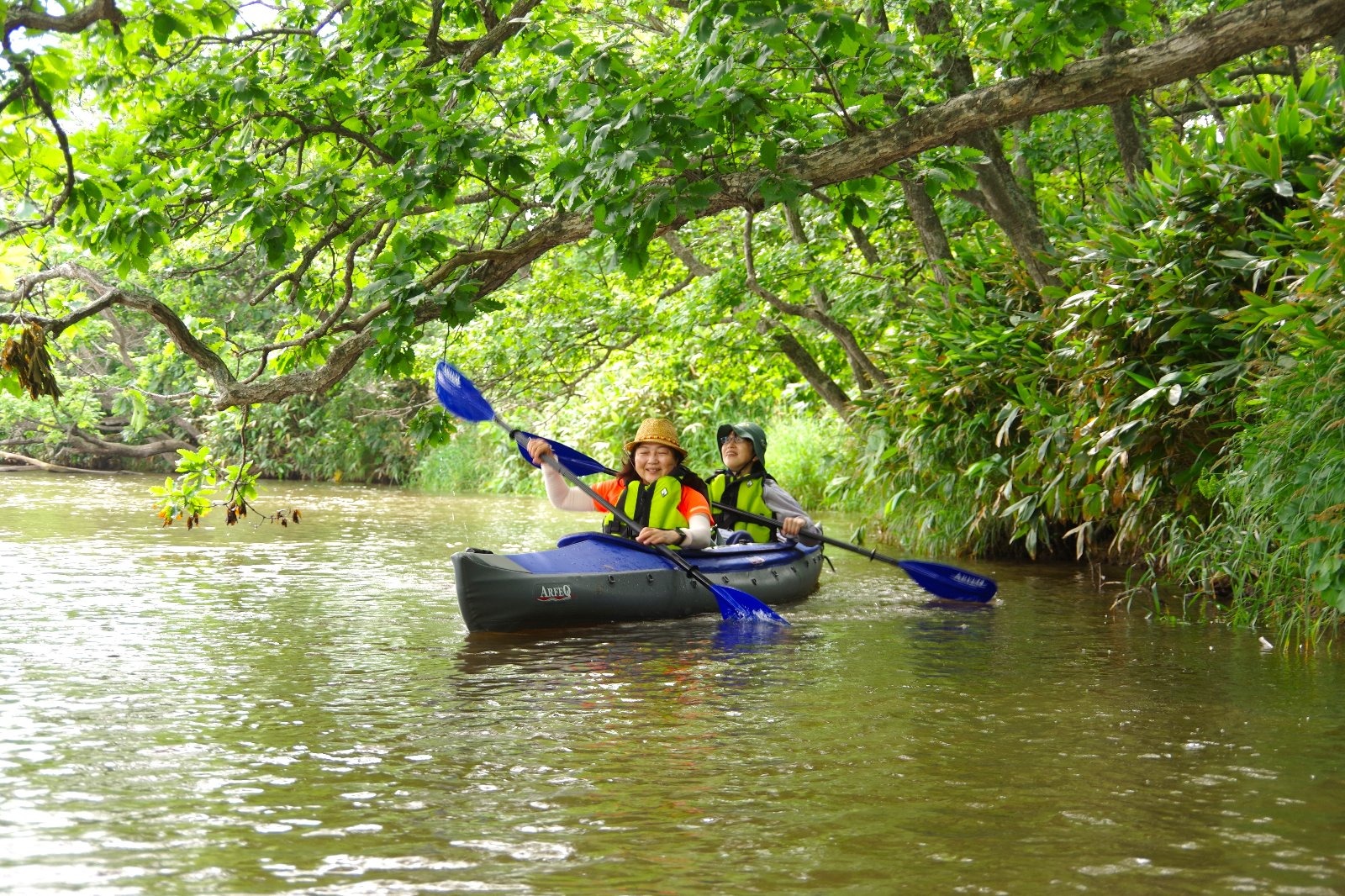 カヤックで日本海を目指そう！感動の勇知川リバーカヤック体験｜特集